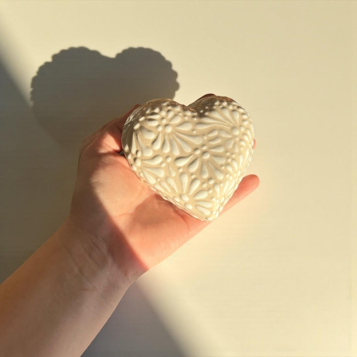 Hand Painted Ivory and White Talavera Heart Jewelry Trinket Box