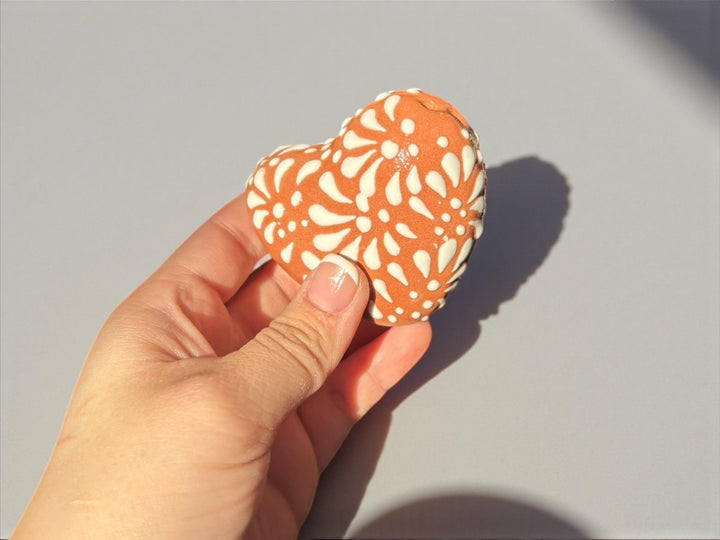 Hand Painted Mexican Talavera Brown and White Heart Salt & Pepper Shaker Set